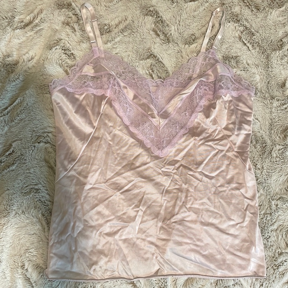 VANITY FAIR VINTAGE TOP